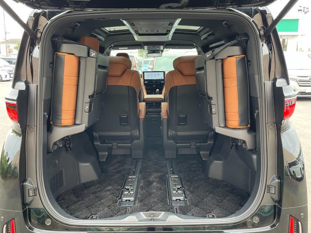 ヴェルファイアハイブリッド Ｚ　プレミア　１オナ　１４型ＤＡナビ　サンセットブラウンレザーデジタルインナー　トヨタセーフティセンス　トヨタチームメイト　ブラインドスポットモニタ　パーキンクサポートブレーキ（17枚目）