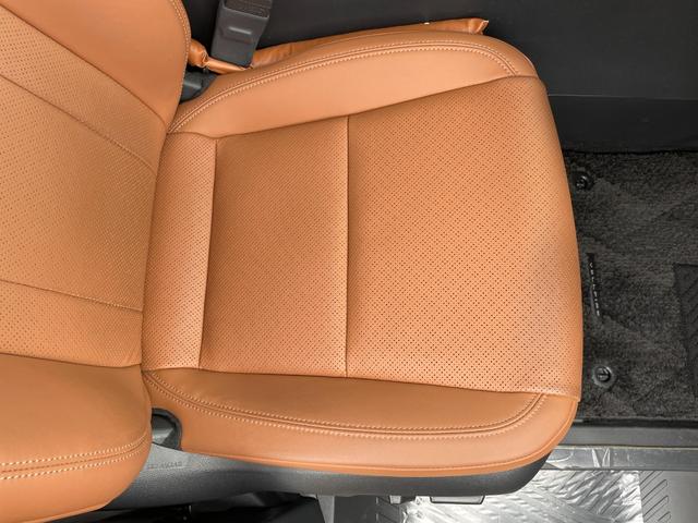 ヴェルファイアハイブリッド Ｚ　プレミア　１オナ　１４型ＤＡナビ　サンセットブラウンレザーデジタルインナー　トヨタセーフティセンス　トヨタチームメイト　ブラインドスポットモニタ　パーキンクサポートブレーキ（45枚目）