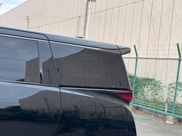 ヴェルファイアハイブリッド Ｚ　プレミア　１オナ　１４型ＤＡナビ　サンセットブラウンレザーデジタルインナー　トヨタセーフティセンス　トヨタチームメイト　ブラインドスポットモニタ　パーキンクサポートブレーキ（71枚目）