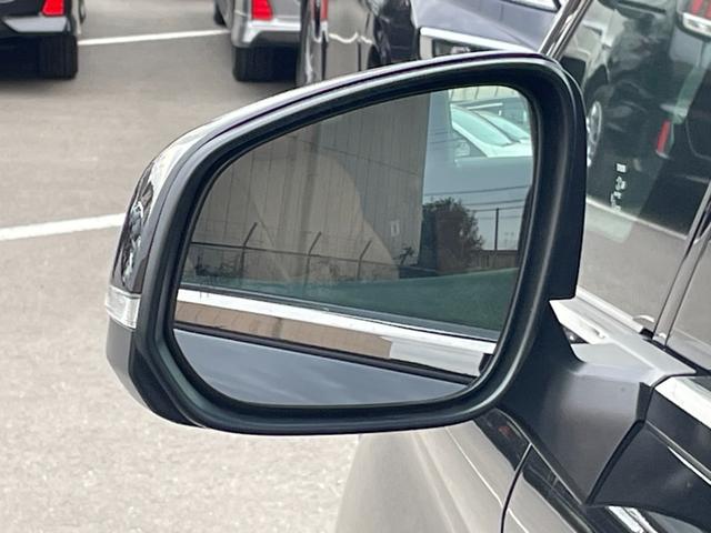 ヴェルファイアハイブリッド Ｚ　プレミア　１オナ　１４型ＤＡナビ　サンセットブラウンレザーデジタルインナー　トヨタセーフティセンス　トヨタチームメイト　ブラインドスポットモニタ　パーキンクサポートブレーキ（78枚目）