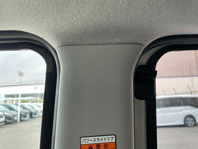 タンク カスタムＧ－Ｔ　純正９型ナビ　フルセグＴＶ　ＣＤ／ＤＶＤ再生　シートヒーター　両側パワースライドドア　クルーズコントロール　ＥＴＣ　ドライブレコーダー　衝突回避支援ブレーキ　車線逸脱警報機能　クリアランスソナー（41枚目）