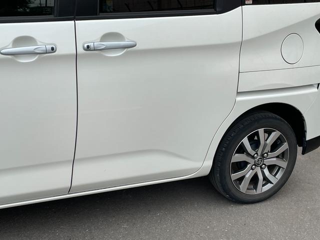 タンク カスタムＧ－Ｔ　純正９型ナビ　フルセグＴＶ　ＣＤ／ＤＶＤ再生　シートヒーター　両側パワースライドドア　クルーズコントロール　ＥＴＣ　ドライブレコーダー　衝突回避支援ブレーキ　車線逸脱警報機能　クリアランスソナー（71枚目）