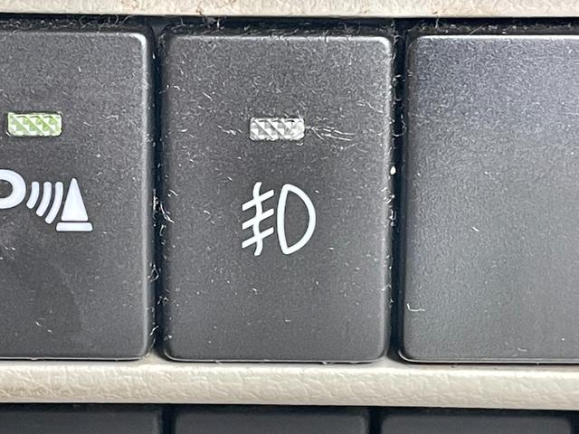 エブリイワゴン ＰＺターボスペシャル　両側電動スライドドア　左側電動ステップ　運転席シートヒーター　後方コーナーセンサー　ＥＴＣ　ドライブレコーダー　社外ナビ　地デジ　ＤＶＤ／ＣＤ再生　Ｂｌｕｅｔｏｏｔｈ接続　デュアルカメラブレーキ（31枚目）