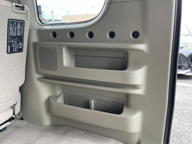 エブリイワゴン ＰＺターボスペシャル　両側電動スライドドア　左側電動ステップ　運転席シートヒーター　後方コーナーセンサー　ＥＴＣ　ドライブレコーダー　社外ナビ　地デジ　ＤＶＤ／ＣＤ再生　Ｂｌｕｅｔｏｏｔｈ接続　デュアルカメラブレーキ（60枚目）
