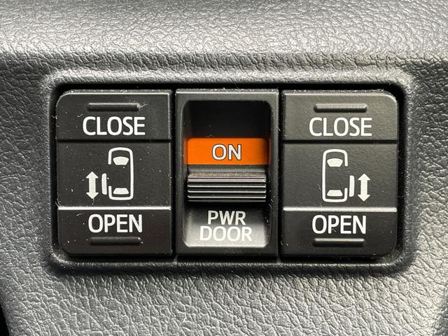 シエンタ ハイブリッドG 純正エアロ 純正SDナビフルセグ 後席フリップD セーフティセンスC レーンディパーチャーアラート プリクラッシュセーフティ オートマチックハイビーム 先行車発進お知らせ 両側電動パワースライドドア(10枚目)