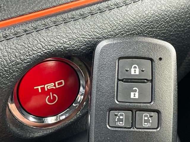 シエンタ ハイブリッドG 純正エアロ 純正SDナビフルセグ 後席フリップD セーフティセンスC レーンディパーチャーアラート プリクラッシュセーフティ オートマチックハイビーム 先行車発進お知らせ 両側電動パワースライドドア(33枚目)