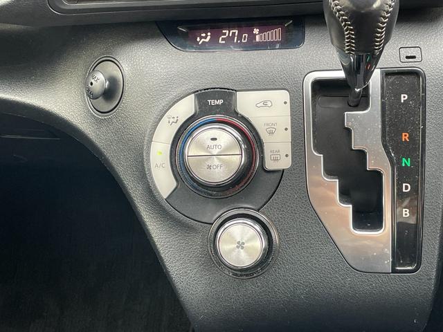 シエンタ ハイブリッドG 純正エアロ 純正SDナビフルセグ 後席フリップD セーフティセンスC レーンディパーチャーアラート プリクラッシュセーフティ オートマチックハイビーム 先行車発進お知らせ 両側電動パワースライドドア(38枚目)