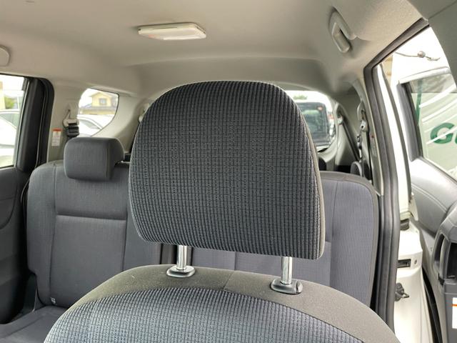 シエンタ ハイブリッドG 純正エアロ 純正SDナビフルセグ 後席フリップD セーフティセンスC レーンディパーチャーアラート プリクラッシュセーフティ オートマチックハイビーム 先行車発進お知らせ 両側電動パワースライドドア(48枚目)