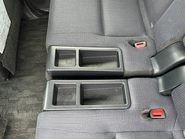 シエンタ ハイブリッドG 純正エアロ 純正SDナビフルセグ 後席フリップD セーフティセンスC レーンディパーチャーアラート プリクラッシュセーフティ オートマチックハイビーム 先行車発進お知らせ 両側電動パワースライドドア(57枚目)