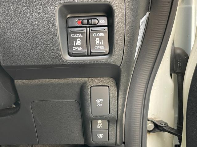 N-BOXカスタム G ターボSSブラックスタイルパッケージ(32枚目)