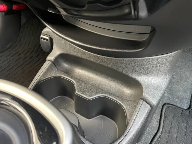 ノート e-パワー X 社外ナビ バックカメラ TV Bluetooth CD DVD ETC ABS 横滑り防止装置 コーナーセンサー レーンアシスト オートライト 衝突被害軽減システム アイドリングストップ(35枚目)