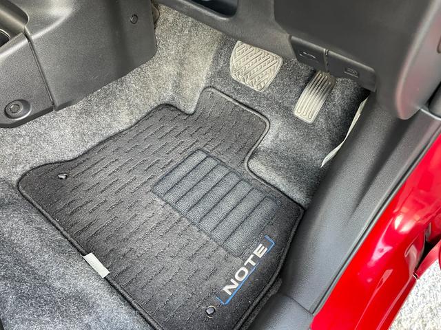 ノート e-パワー X 社外ナビ バックカメラ TV Bluetooth CD DVD ETC ABS 横滑り防止装置 コーナーセンサー レーンアシスト オートライト 衝突被害軽減システム アイドリングストップ(42枚目)