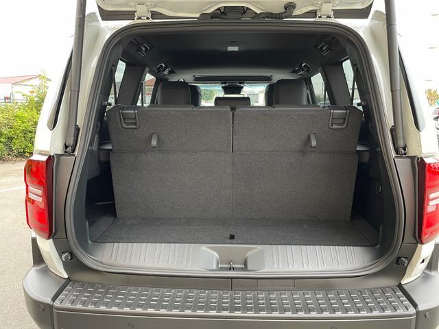 ランドクルーザー250 VX 登録済未使用車 4WD 純正12.3型ナビ サンルーフ JBLサウンド 全周囲カメラ デジタルインナーミラー 温冷シート ETC2.0 ドラレコ 追従クルコン BSM 純正18インチAW HDMI(17枚目)