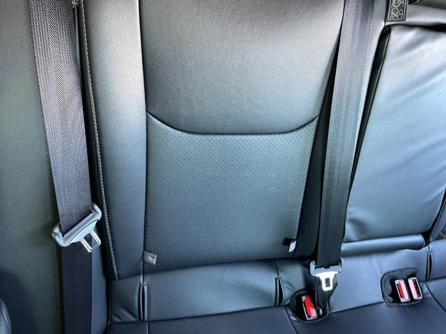 プリウス Ｚ　純正ナビ　フルセグ　Ｂｌｕｅｔｏｏｔｈ　全周囲カメラ　ＵＳＢ　デジタルインナーカメラ　電動リアゲート　シートヒーター　シートベンチレーション　追従型クルコン　シートメモリー　ステアリングヒーター（52枚目）