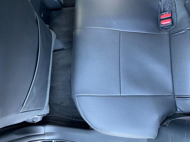 プリウス Ｚ　純正ナビ　フルセグ　Ｂｌｕｅｔｏｏｔｈ　全周囲カメラ　ＵＳＢ　デジタルインナーカメラ　電動リアゲート　シートヒーター　シートベンチレーション　追従型クルコン　シートメモリー　ステアリングヒーター（62枚目）