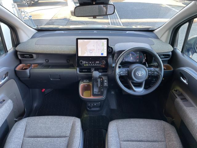 シエンタ ハイブリッドＺ　純正ナビ　全周囲カメラ　フルセグＴＶ　Ｂｌｕｅｔｏｏｔｈ／ＣＤ／ＤＶＤ　ＥＴＣ　両側電動スライドドア　ブラインドスポットモニター　前席シートヒーター　ステアリングヒーター　レーダークルーズコントロール（3枚目）