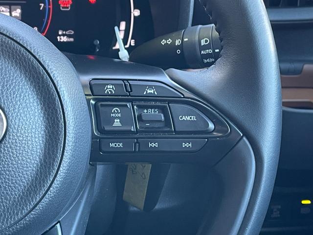 シエンタ ハイブリッドＺ　純正ナビ　全周囲カメラ　フルセグＴＶ　Ｂｌｕｅｔｏｏｔｈ／ＣＤ／ＤＶＤ　ＥＴＣ　両側電動スライドドア　ブラインドスポットモニター　前席シートヒーター　ステアリングヒーター　レーダークルーズコントロール（10枚目）