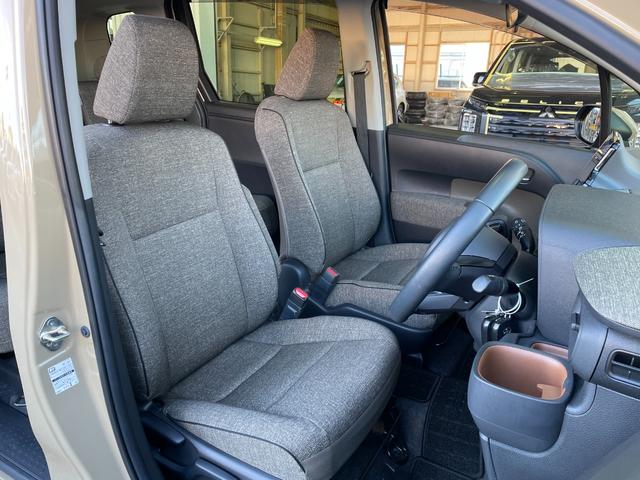 シエンタ ハイブリッドＺ　純正ナビ　全周囲カメラ　フルセグＴＶ　Ｂｌｕｅｔｏｏｔｈ／ＣＤ／ＤＶＤ　ＥＴＣ　両側電動スライドドア　ブラインドスポットモニター　前席シートヒーター　ステアリングヒーター　レーダークルーズコントロール（14枚目）