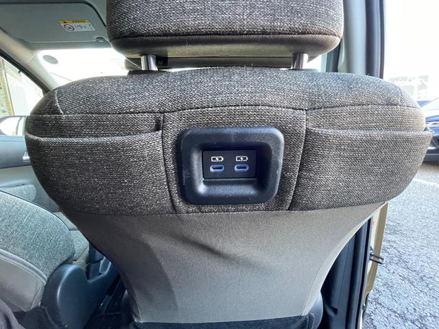 シエンタ ハイブリッドＺ　純正ナビ　全周囲カメラ　フルセグＴＶ　Ｂｌｕｅｔｏｏｔｈ／ＣＤ／ＤＶＤ　ＥＴＣ　両側電動スライドドア　ブラインドスポットモニター　前席シートヒーター　ステアリングヒーター　レーダークルーズコントロール（22枚目）