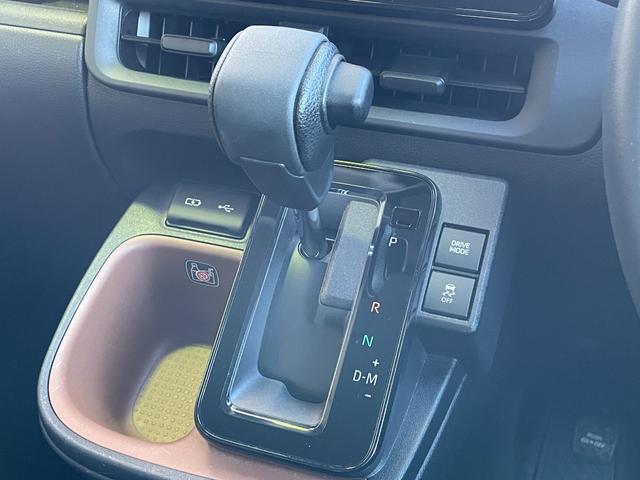 シエンタ ハイブリッドＺ　純正ナビ　全周囲カメラ　フルセグＴＶ　Ｂｌｕｅｔｏｏｔｈ／ＣＤ／ＤＶＤ　ＥＴＣ　両側電動スライドドア　ブラインドスポットモニター　前席シートヒーター　ステアリングヒーター　レーダークルーズコントロール（34枚目）