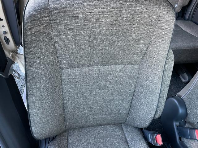 シエンタ ハイブリッドＺ　純正ナビ　全周囲カメラ　フルセグＴＶ　Ｂｌｕｅｔｏｏｔｈ／ＣＤ／ＤＶＤ　ＥＴＣ　両側電動スライドドア　ブラインドスポットモニター　前席シートヒーター　ステアリングヒーター　レーダークルーズコントロール（40枚目）