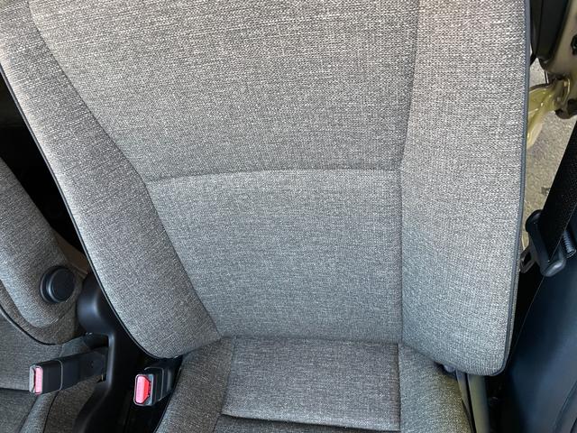 シエンタ ハイブリッドＺ　純正ナビ　全周囲カメラ　フルセグＴＶ　Ｂｌｕｅｔｏｏｔｈ／ＣＤ／ＤＶＤ　ＥＴＣ　両側電動スライドドア　ブラインドスポットモニター　前席シートヒーター　ステアリングヒーター　レーダークルーズコントロール（49枚目）