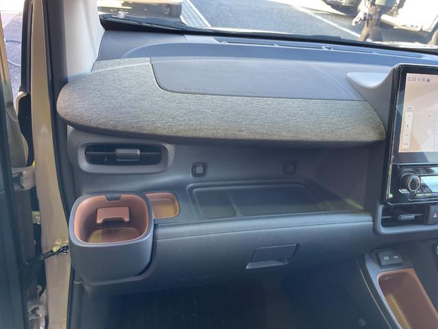 シエンタ ハイブリッドＺ　純正ナビ　全周囲カメラ　フルセグＴＶ　Ｂｌｕｅｔｏｏｔｈ／ＣＤ／ＤＶＤ　ＥＴＣ　両側電動スライドドア　ブラインドスポットモニター　前席シートヒーター　ステアリングヒーター　レーダークルーズコントロール（52枚目）