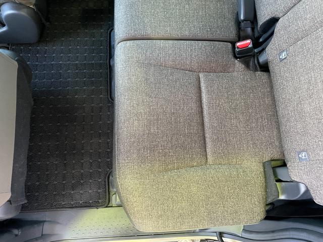 シエンタ ハイブリッドＺ　純正ナビ　全周囲カメラ　フルセグＴＶ　Ｂｌｕｅｔｏｏｔｈ／ＣＤ／ＤＶＤ　ＥＴＣ　両側電動スライドドア　ブラインドスポットモニター　前席シートヒーター　ステアリングヒーター　レーダークルーズコントロール（56枚目）