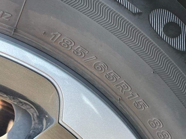 シエンタ ハイブリッドＺ　純正ナビ　全周囲カメラ　フルセグＴＶ　Ｂｌｕｅｔｏｏｔｈ／ＣＤ／ＤＶＤ　ＥＴＣ　両側電動スライドドア　ブラインドスポットモニター　前席シートヒーター　ステアリングヒーター　レーダークルーズコントロール（74枚目）