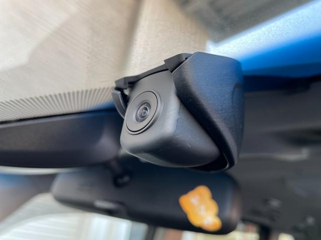 ステップワゴンスパーダ ｅ：ＨＥＶスパーダ　Ｇ・ＥＸ　ホンダセンシング　純正１０型ナビ　純正後席１１型モニター　マルチビューカメラ　ＥＴＣ２．０　両側電動スライドドア　フルセグＴＶ　Ｂｌｕｅｔｏｏｔｈ　前後ドライブレコーダー　ホンダセンシング　純正フロアマット（13枚目）