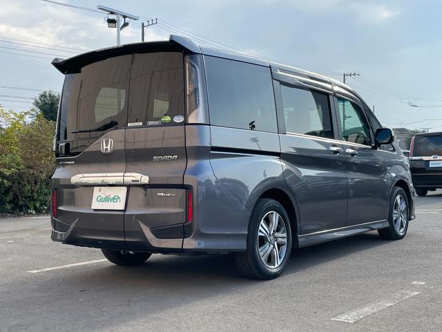 ステップワゴンスパーダ ｅ：ＨＥＶスパーダ　Ｇ・ＥＸ　ホンダセンシング　純正１０型ナビ　純正後席１１型モニター　マルチビューカメラ　ＥＴＣ２．０　両側電動スライドドア　フルセグＴＶ　Ｂｌｕｅｔｏｏｔｈ　前後ドライブレコーダー　ホンダセンシング　純正フロアマット（68枚目）