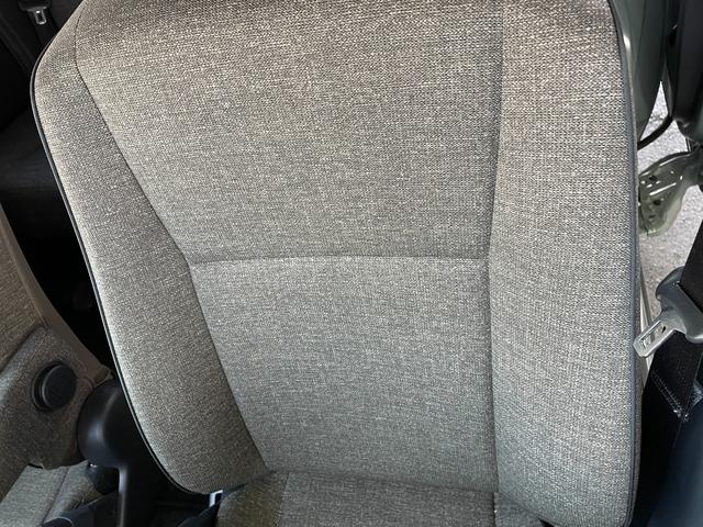 シエンタ ハイブリッドZ 純正ナヒ Bluetooth TV USB 全周囲カメラ 両側電動スライドドア アドバンストパーク 前後ドライブレコーダー ETC2.0 サイドバイザー 純正フロアマット 衝突被害軽減システム(52枚目)