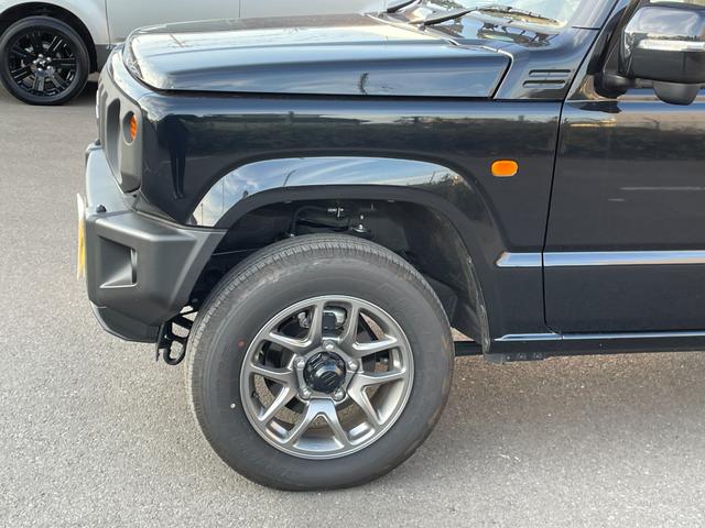 ジムニー ＸＣ　スズキセーフティサポート　デュアルセンサーブレーキサポート　誤発進抑制機能　車線逸脱警報機能　ふらつき警報　先行車発進お知らせ機能　標識認識機能　ハイビームアシスト　リヤパーキングセンサー　ＬＥＤ（65枚目）