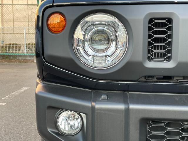 ジムニー ＸＣ　スズキセーフティサポート　デュアルセンサーブレーキサポート　誤発進抑制機能　車線逸脱警報機能　ふらつき警報　先行車発進お知らせ機能　標識認識機能　ハイビームアシスト　リヤパーキングセンサー　ＬＥＤ（75枚目）