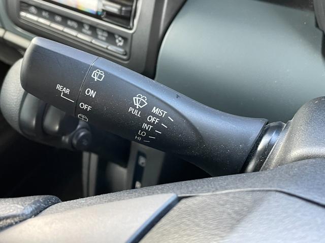 �y���z�K���o�[����X�́u�g�C�U��X�E�x�r�[�U��X����v�̂����ׂ�B�u�W���C�t���z���_����X����v�̓��H�����񂾖ڂ̑O�ł��I�݂Ȃ��܂̂��ԑI�т̂���`���������Ă��������I