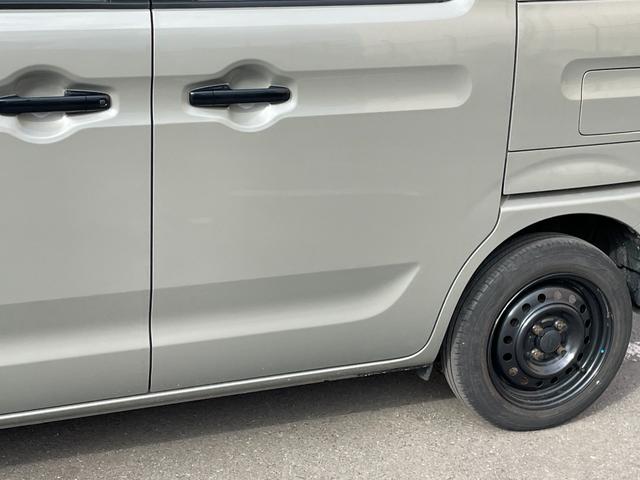 �y���z�K���o�[����X�́u�g�C�U��X�E�x�r�[�U��X����v�̂����ׂ�B�u�W���C�t���z���_����X����v�̓��H�����񂾖ڂ̑O�ł��I�݂Ȃ��܂̂��ԑI�т̂���`���������Ă��������I