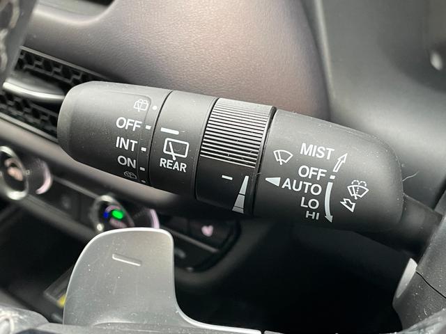 �y���z�K���o�[����X�́u�g�C�U��X�E�x�r�[�U��X����v�̂����ׂ�B�u�W���C�t���z���_����X����v�̓��H�����񂾖ڂ̑O�ł��I�݂Ȃ��܂̂��ԑI�т̂���`���������Ă��������I