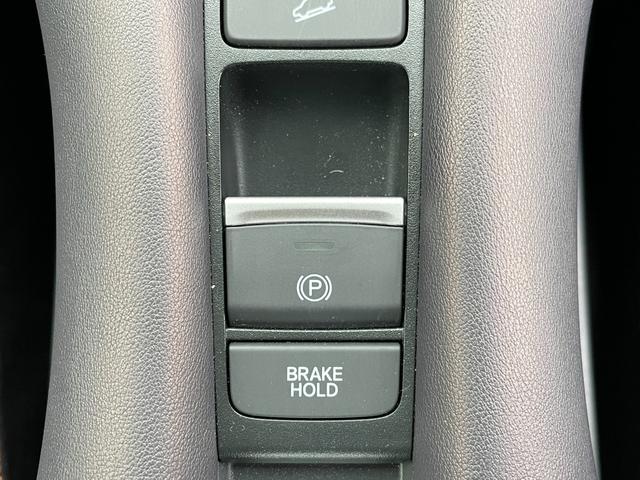 �y���z�K���o�[����X�́u�g�C�U��X�E�x�r�[�U��X����v�̂����ׂ�B�u�W���C�t���z���_����X����v�̓��H�����񂾖ڂ̑O�ł��I�݂Ȃ��܂̂��ԑI�т̂���`���������Ă��������I