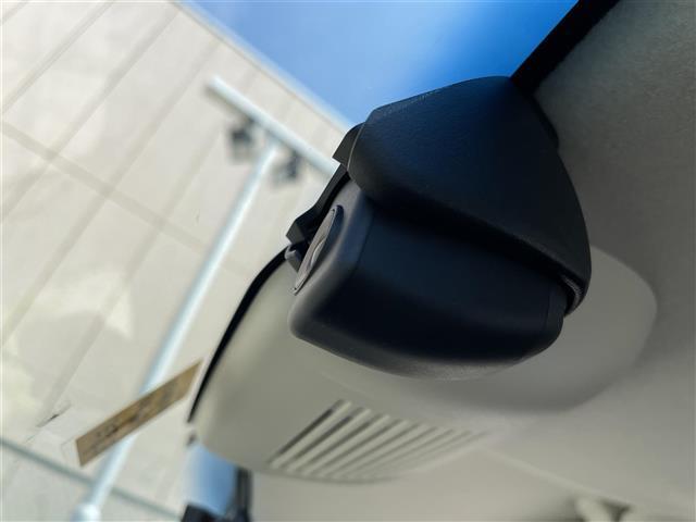 Ｎ－ＢＯＸ Ｌ　コーディネートスタイル　ホンダセンシング　純正メモリナビ　ＤＶＤ／ＤＴＶ／Ｂｌｕｅｔｏｏｔｈ／ＵＳＢ　バックカメラ　レーダークルーズコントロール　両側パワースライドドア　コーナーセンサー　シートヒーター　ＥＴＣ　ドラレコ（11枚目）