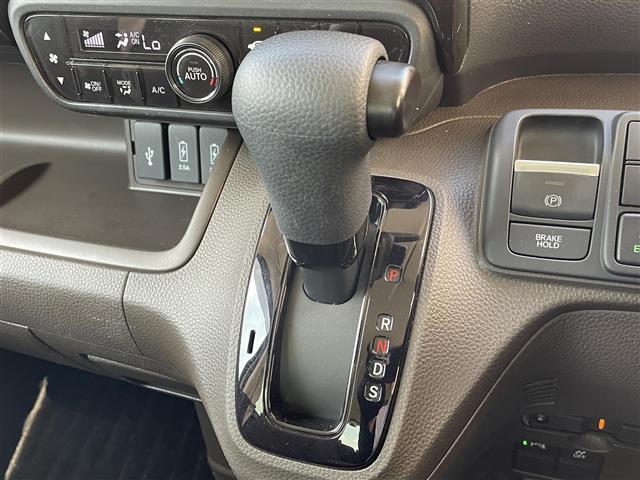 Ｎ－ＢＯＸ Ｌ　コーディネートスタイル　ホンダセンシング　純正メモリナビ　ＤＶＤ／ＤＴＶ／Ｂｌｕｅｔｏｏｔｈ／ＵＳＢ　バックカメラ　レーダークルーズコントロール　両側パワースライドドア　コーナーセンサー　シートヒーター　ＥＴＣ　ドラレコ（28枚目）
