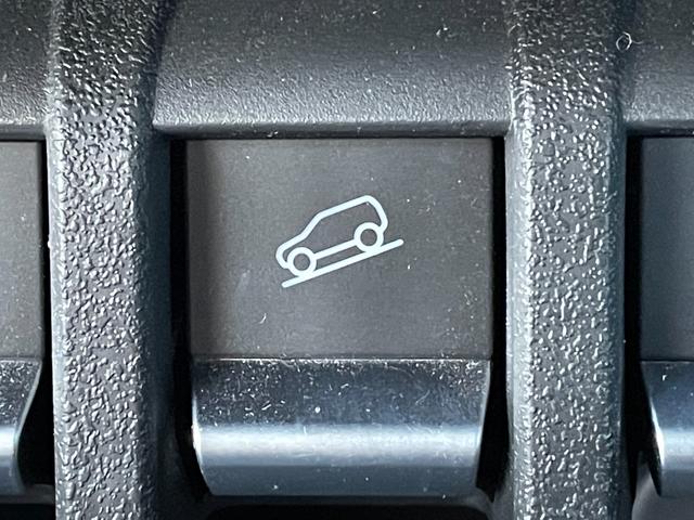 ���y�q���f�B�Z���g�R���g���[���i�g�c�b�j�z�S�v�c�̃N���}���A�I�t���[�h�E�ϐ�H�Ȃǂł̋}�ȉ������~������Ƃ��Ɋ��􂵂܂��I�V�X�e�������S�ȑ��x�ł̑��s���ێ��ł���悤�Ƀu���[�L���䂵�܂��B