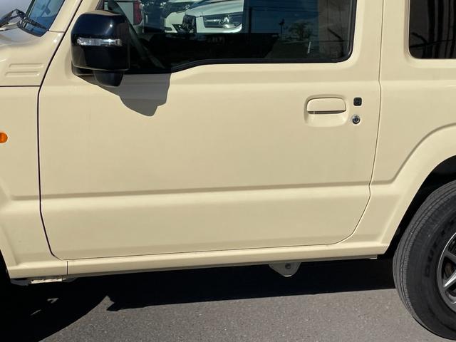 �y���z�K���o�[����X�́u�g�C�U��X�E�x�r�[�U��X����v�̂����ׂ�B�u�W���C�t���z���_����X����v�̓��H�����񂾖ڂ̑O�ł��I�݂Ȃ��܂̂��ԑI�т̂���`���������Ă��������I