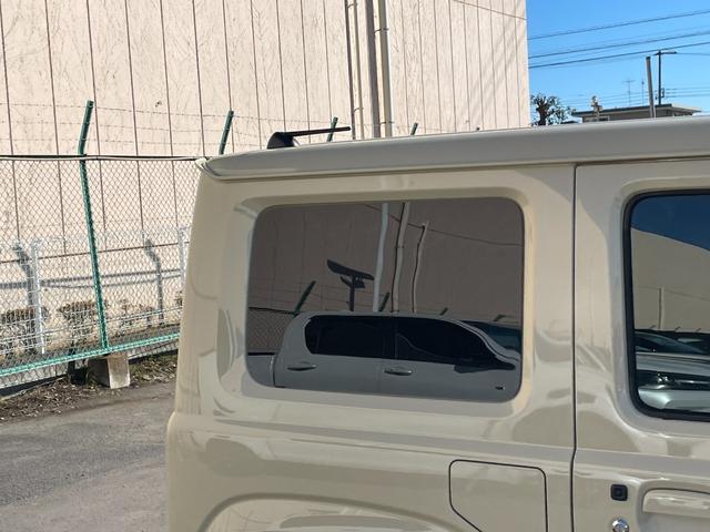 �y���z�K���o�[����X�́u�g�C�U��X�E�x�r�[�U��X����v�̂����ׂ�B�u�W���C�t���z���_����X����v�̓��H�����񂾖ڂ̑O�ł��I�݂Ȃ��܂̂��ԑI�т̂���`���������Ă��������I