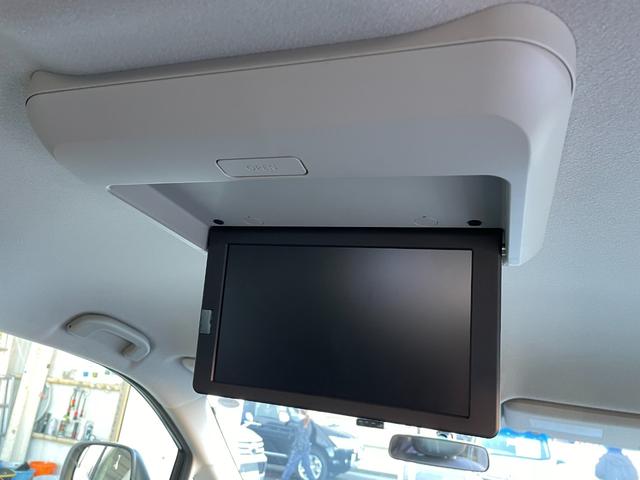 ���y��ȃ��j�^�[�i�t���b�v�_�E�����j�^�[�j�z�㕔���Ȃ�����A�c�u�c��f��A���C�u�f���A�x�����s����������ȂǗl�X�ȓ��悪�y���߁A�h���C�u���ދ����܂���I