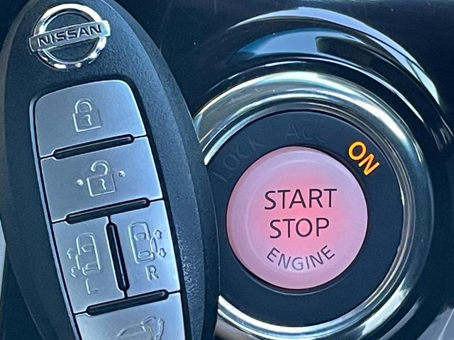 ���y�X�}�[�g�L�[�i�G���W���X�^�[�g�X�g�b�v�X�C�b�`�j�z�X�}�[�g�L�[�i�d�q�L�[�j�������Ă���΁A�X�C�b�`�����������ŃG���W���������邱�Ƃ��ł��܂��I