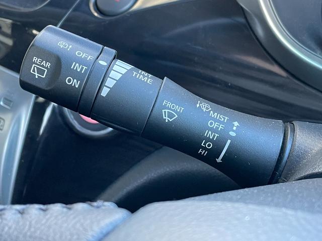 �y���z�K���o�[����X�́u�g�C�U��X�E�x�r�[�U��X����v�̂����ׂ�B�u�W���C�t���z���_����X����v�̓��H�����񂾖ڂ̑O�ł��I�݂Ȃ��܂̂��ԑI�т̂���`���������Ă��������I