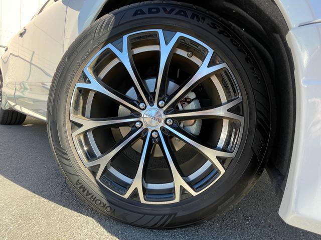 ハリアーハイブリッド Ｚ　レザーパッケージ　調光パノラマルーフ　モデリスタエアロ　純正ナビ　パノラミックビューモニター　アダプティブクルーズコントロール　ＪＢＬプレミアムサウンド　黒革シート　デジタルインナーミラー　ドラレコ　ＥＴＣ　ＨＵＤ（17枚目）