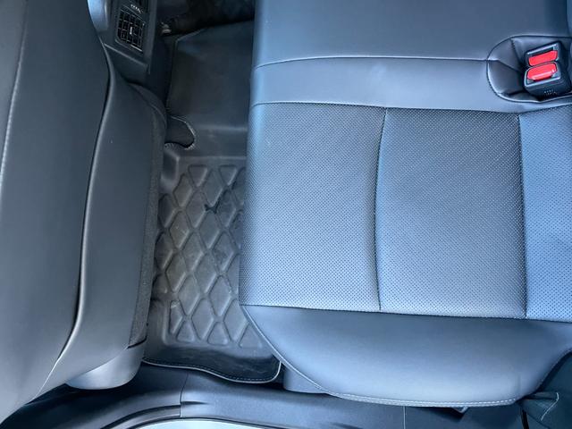 ハリアーハイブリッド Ｚ　レザーパッケージ　調光パノラマルーフ　モデリスタエアロ　純正ナビ　パノラミックビューモニター　アダプティブクルーズコントロール　ＪＢＬプレミアムサウンド　黒革シート　デジタルインナーミラー　ドラレコ　ＥＴＣ　ＨＵＤ（62枚目）