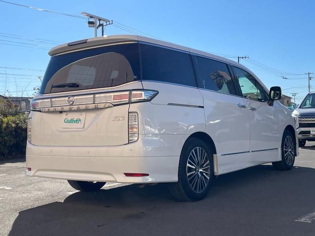 �y���z�K���o�[����X�́u�g�C�U��X�E�x�r�[�U��X����v�̂����ׂ�B�u�W���C�t���z���_����X����v�̓��H�����񂾖ڂ̑O�ł��I�݂Ȃ��܂̂��ԑI�т̂���`���������Ă��������I