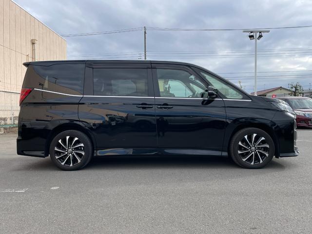 ノア S-Z 純正ナビ Bluetooth フルセグTV FM AM バックカメラ シートヒーター 電動リアゲート オットマン ETC2.0 純正フロアマット 純正アルミホイール 衝突被害軽減システム 純正LED(20枚目)